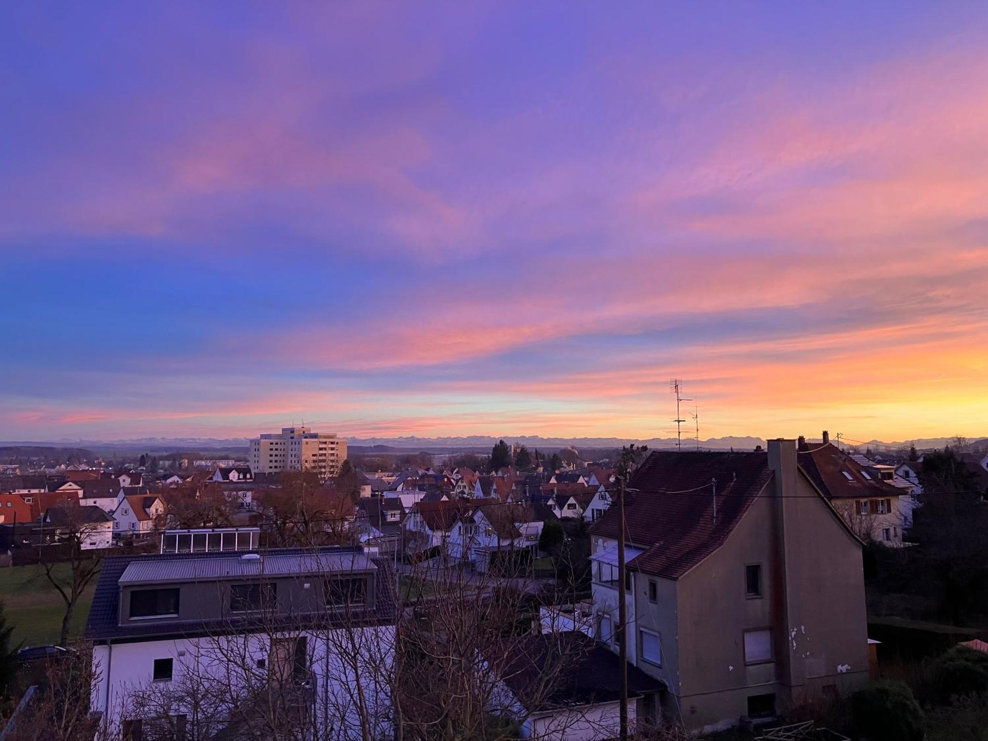 Ferienwohnung Weitblick Bad Schussenried Luaran gambar
